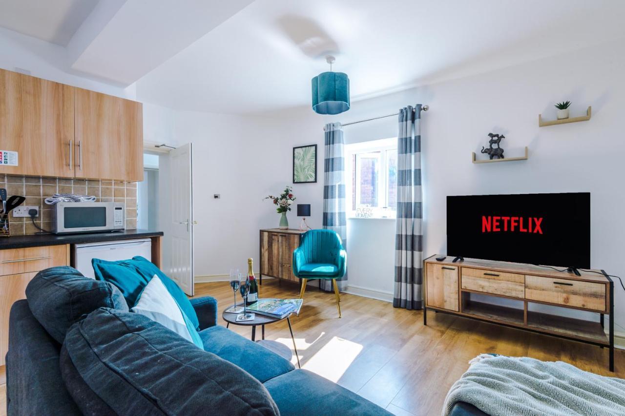 Stylish Chester City Centre Apartment By 53 Degrees Property, Ideal For Couples & Business Professionals - Sleeps 4 Exteriér fotografie